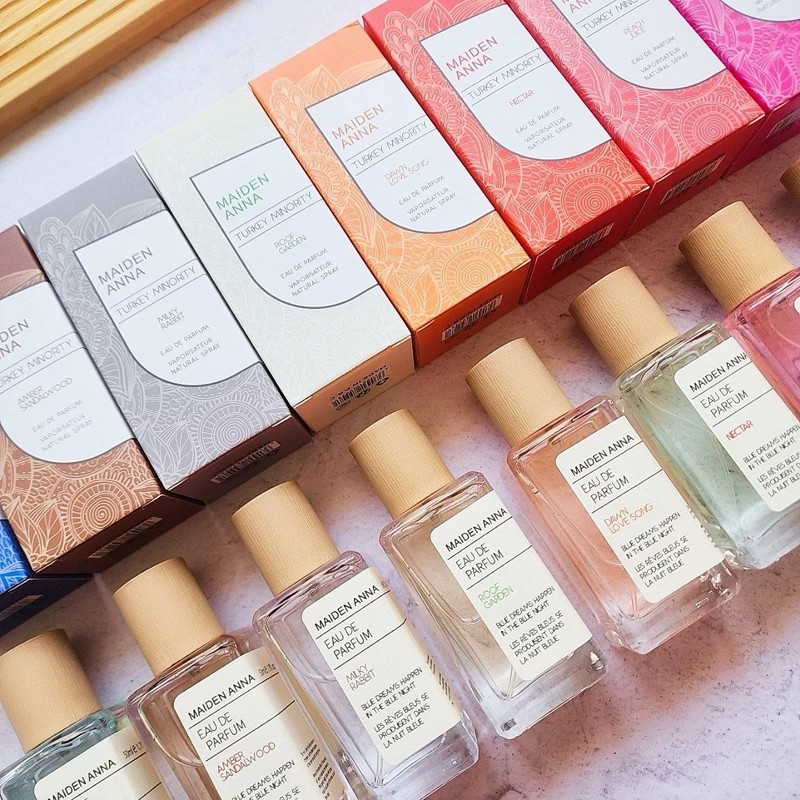 عطر در چوبی بیکینی